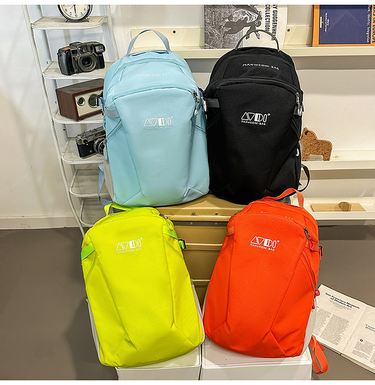 蓝色背包 便携轻便款 休闲旅行包详情图37