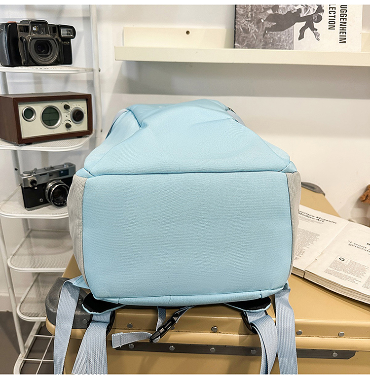 蓝色背包 便携轻便款 休闲旅行包详情图50